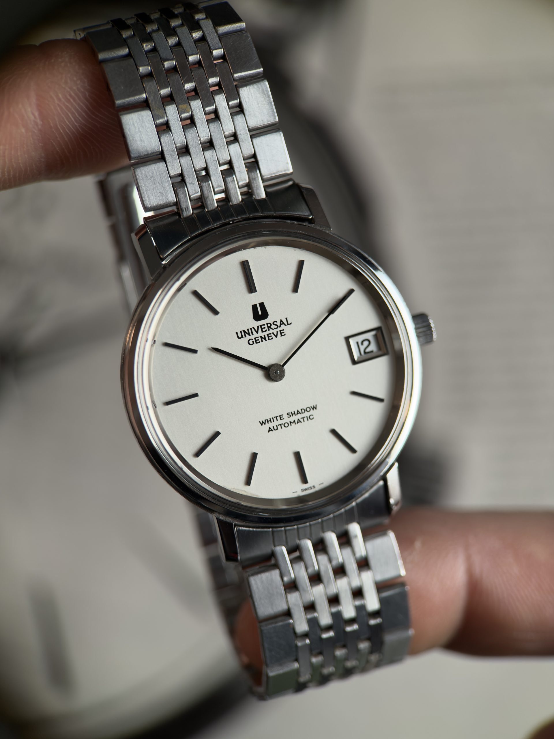 Montre Universal Genève White Shadow Automatic 867101